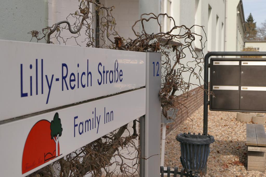 هيلدسهايم Family Inn Herberge المظهر الخارجي الصورة