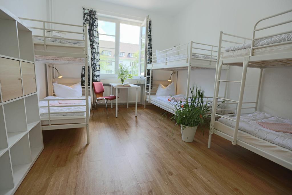 هيلدسهايم Family Inn Herberge المظهر الخارجي الصورة