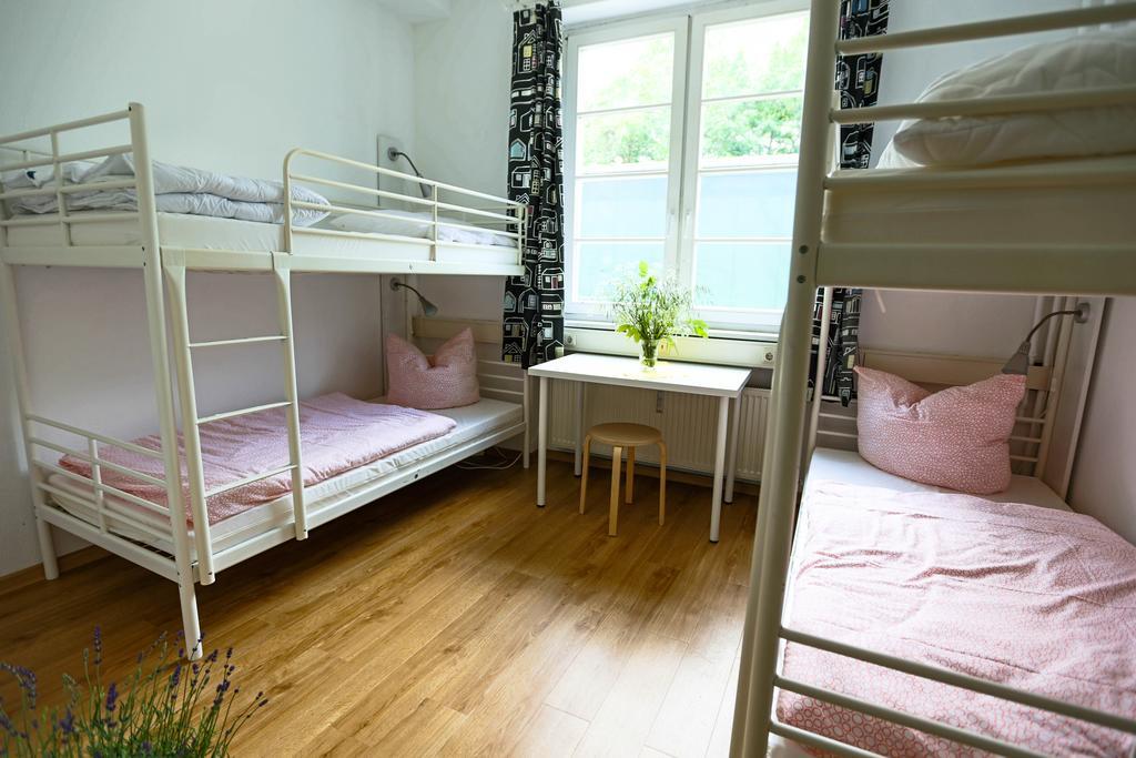 هيلدسهايم Family Inn Herberge المظهر الخارجي الصورة